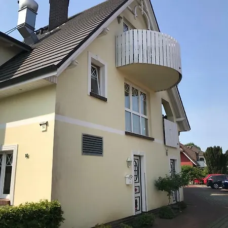 Ferienwohnung Hafenstrasse Zingst Exterior photo